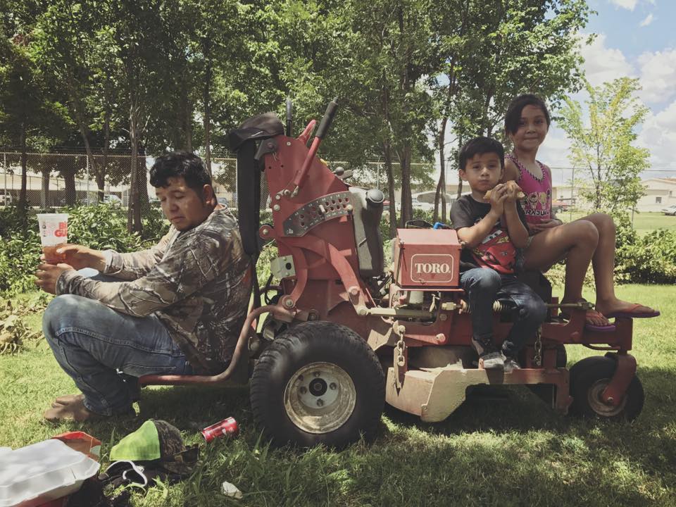 Aldo Romo and family - AR Landscaping